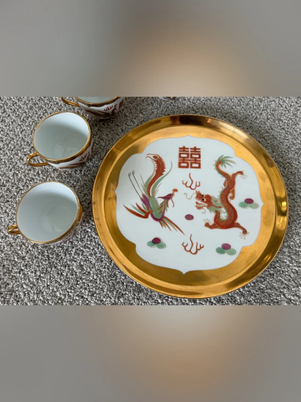 Porcelain tea set with Chinese deagon motifs